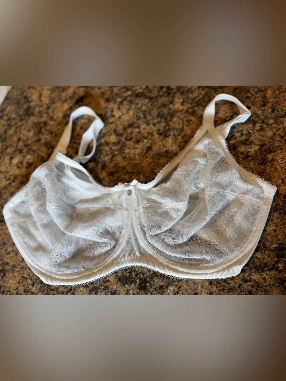 Wacoal 34DDD Bra White Lace Retro Chic Full Figure 855186 Floral Back Closure